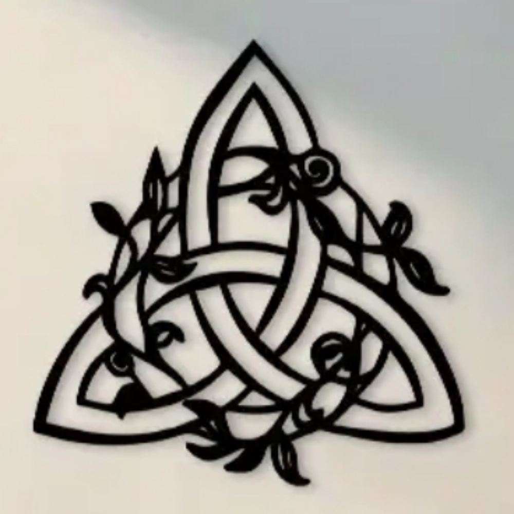 Black Celtic Knot Wall Decor